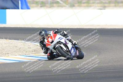 media/Sep-20-2025-TrackDaz (Sat) [[27f0cde673]]/A Group/12pm (Turn 1)/